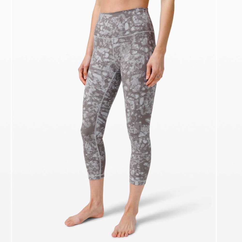 39. Lululemon Wunder Under High-Rise Crop 23”